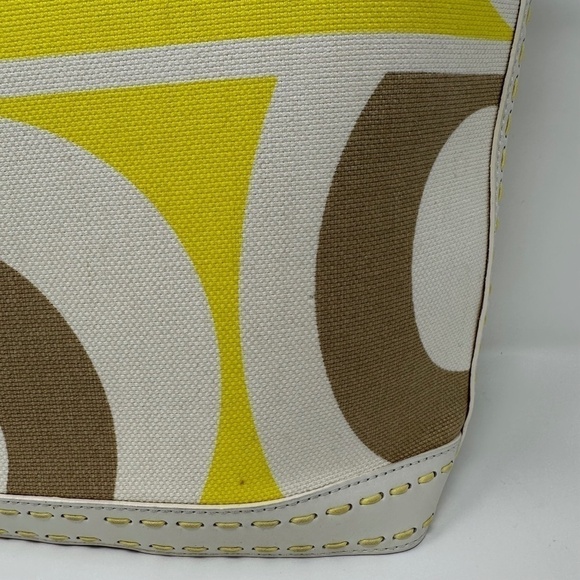 Versace Rare Tote Bag - Picture 8 of 16